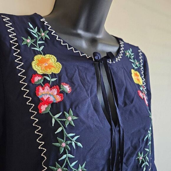 My Michelle Embroidered Dress - Picture 4 of 8